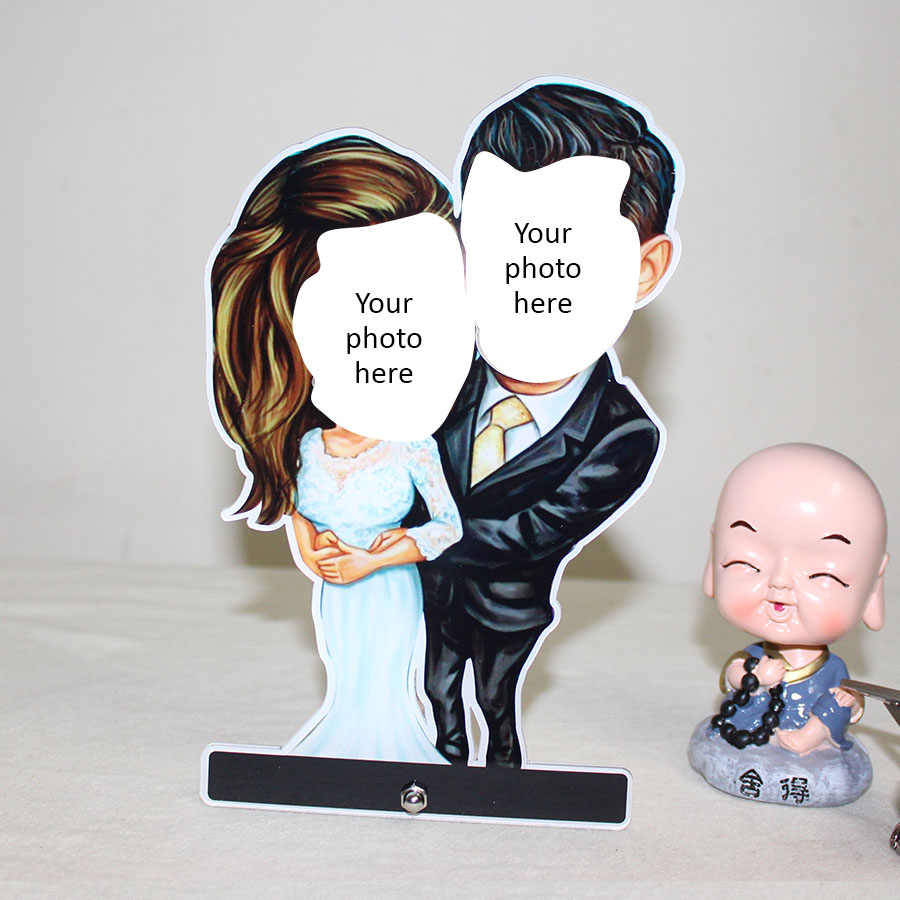 Love in Art: Personalized Couple Caricatures That Capture the Magic