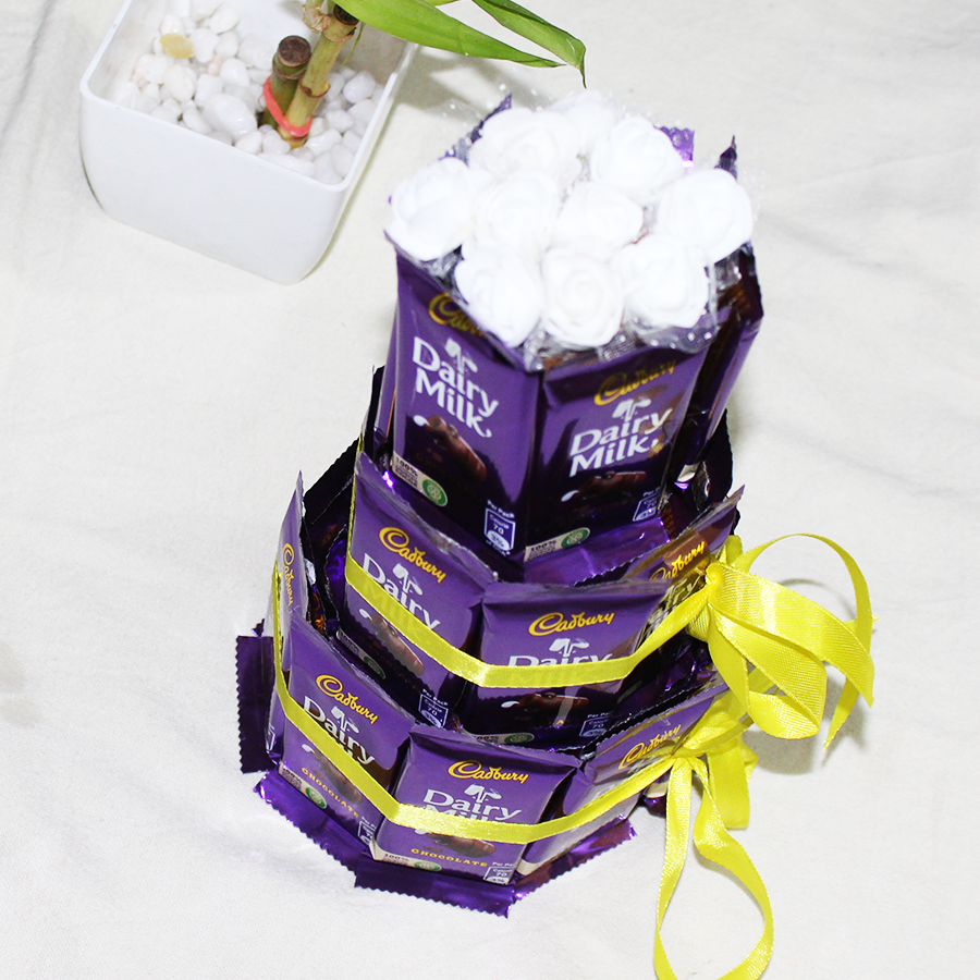 Buy SurpriseForU Dairy Milk And Choclairs Chocolate Box | Chocolate Gift | Chocolate  Basket Hamper | 204 Online at Best Prices in India - JioMart.