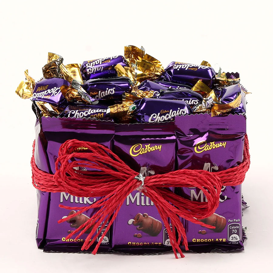Chocolate Solves No Problems Gift Box - Send Chocolate Gifts Germany |  Online Birthday Gifts to Germany - Flora2000