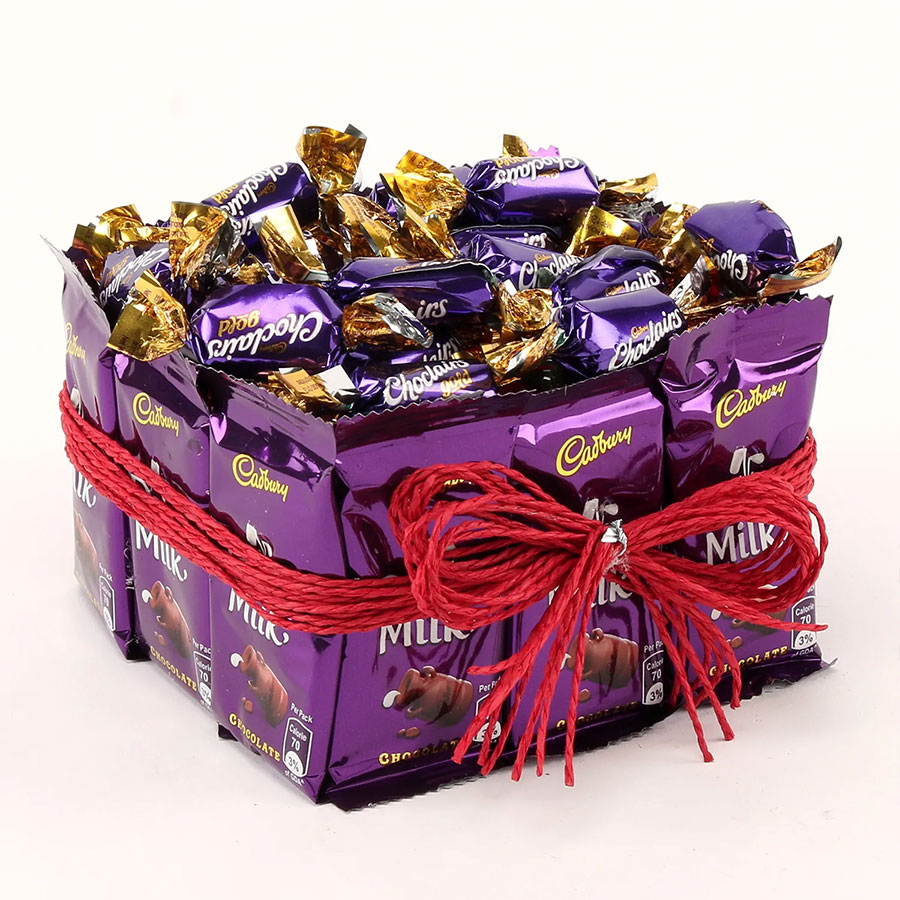 Cadbury Assorted Chocolates Gift Box with Happy Birthday Messaging Sleeve,  278g : Amazon.in: Grocery & Gourmet Foods