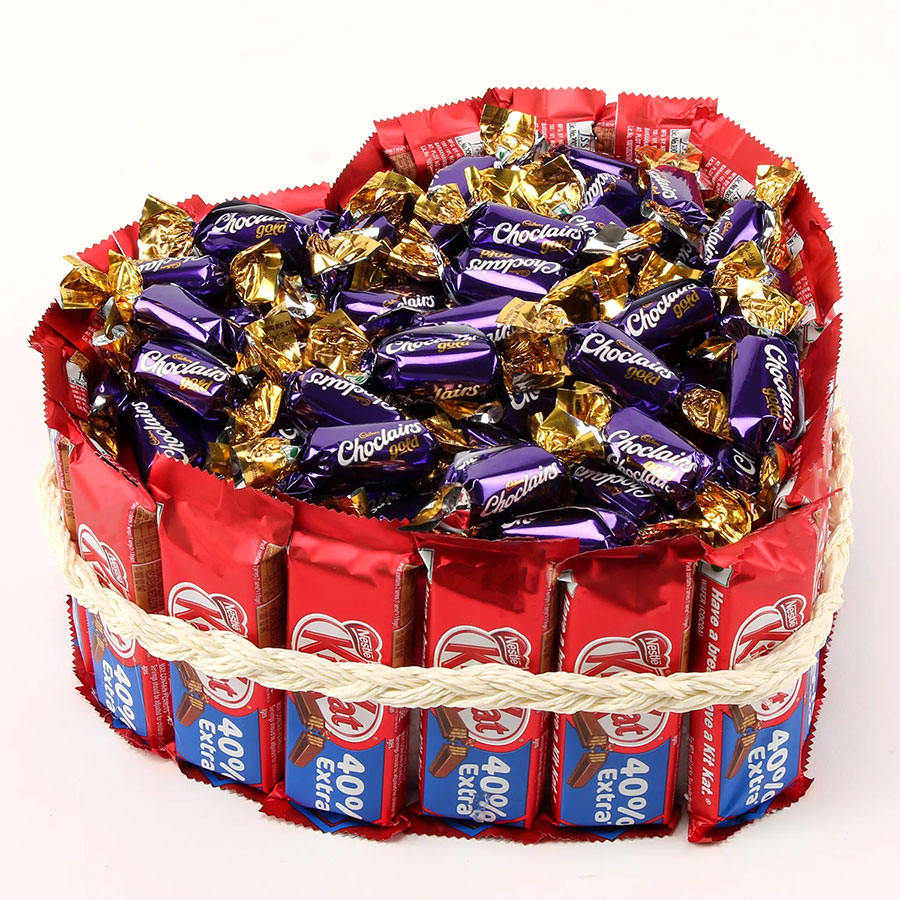 Personalised KitKat Chocolate Santa Xmas Hug In A Box Christmas Sweets Gift  Box | eBay